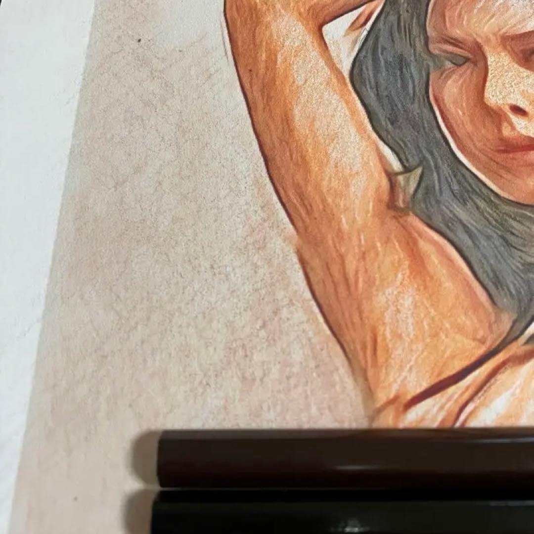 女優画16 額装品　額縁寸法32.7㎝×24.0㎝×1.5㎝　色鉛筆画　定款付
