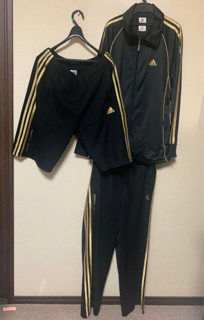 adidas MARTIAL ARTSウォームアップウェア ３点セット 黒