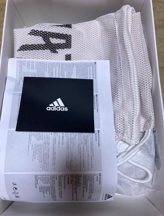 限定復刻モデル 新品アディダス  プレデターアブソリュート FG 28センチ