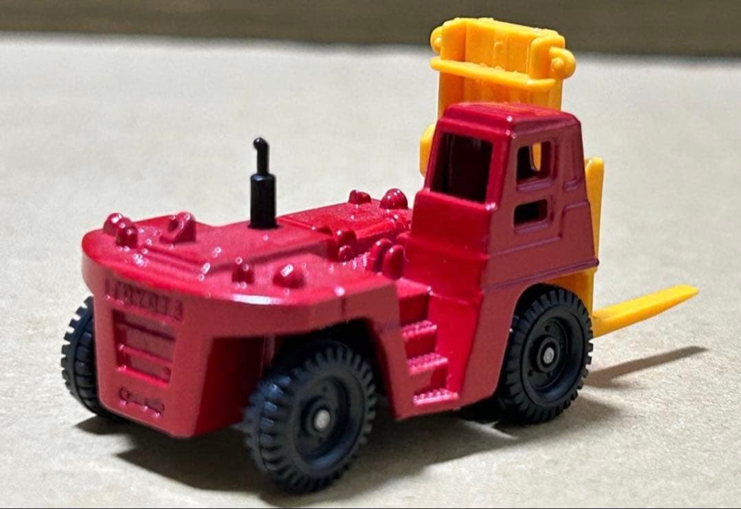 トミカ トヨタ フォークリフト トラック FD200 スーパーギフト