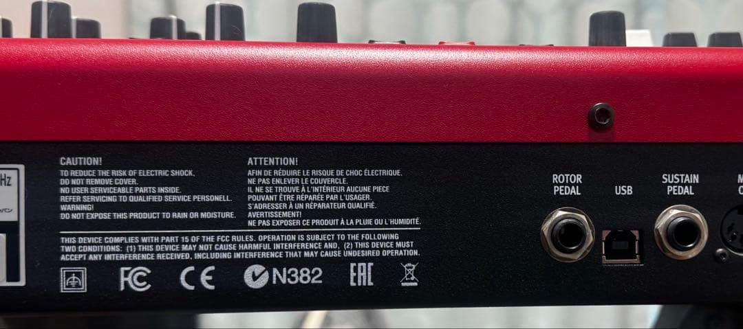 Nord Electro 6D 61鍵　CLAVIA 純正ケース、ペダル付き