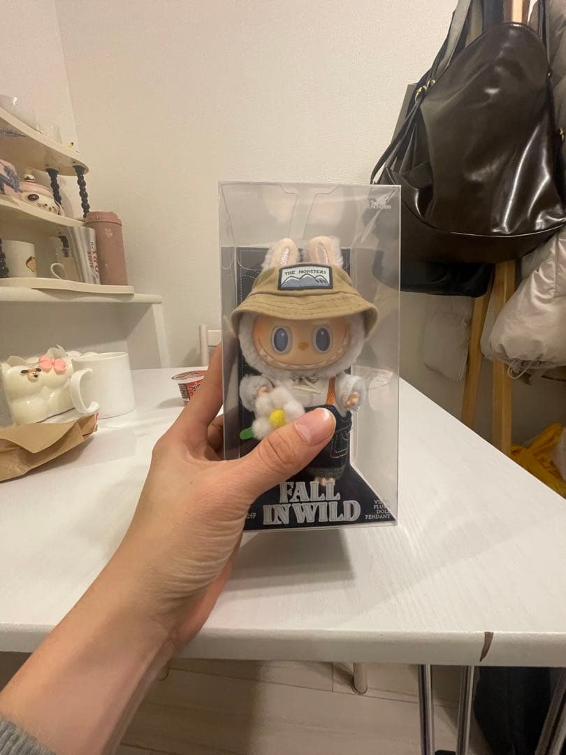 FALL IN WILD ウサギのぬいぐるみ