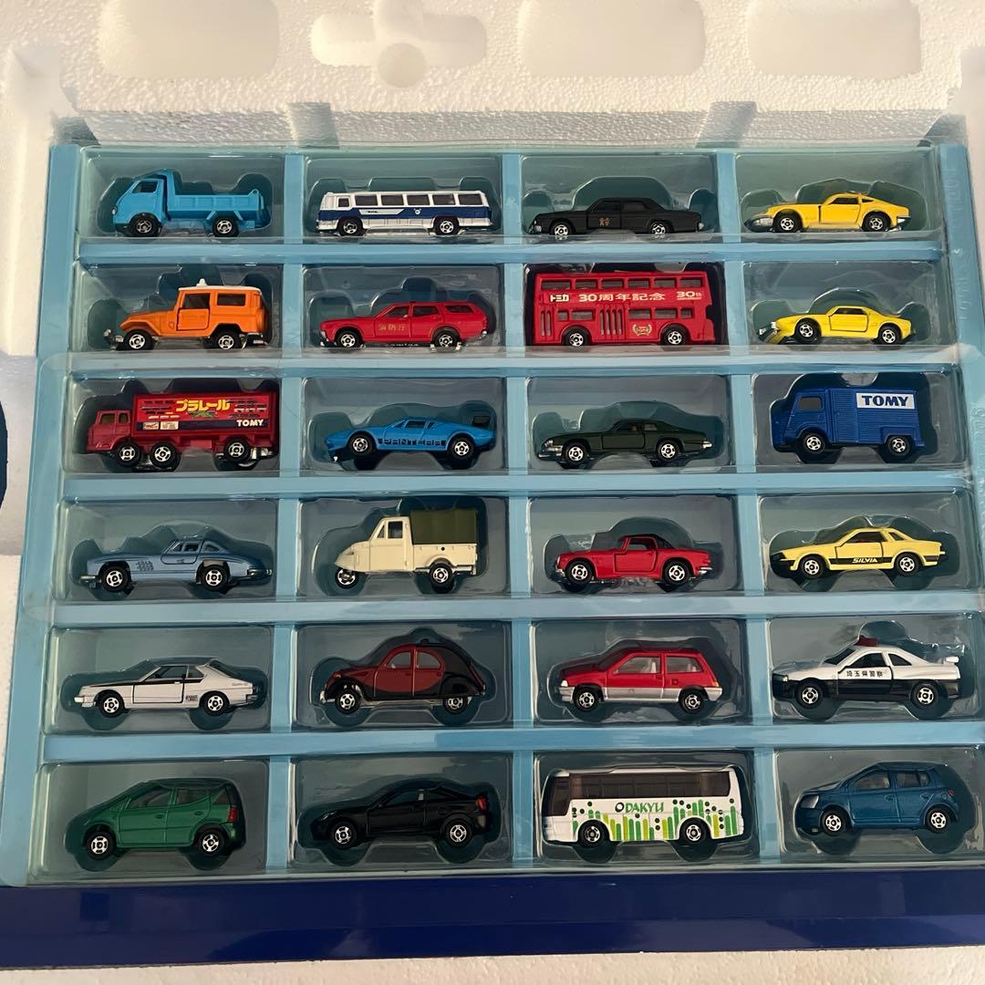 トミカ アニバーサリー 24台セット