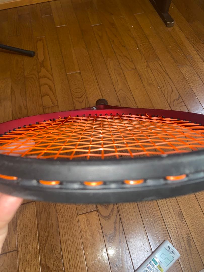 ウイルソン 硬式テニスラケット CLASH 100L V2.0