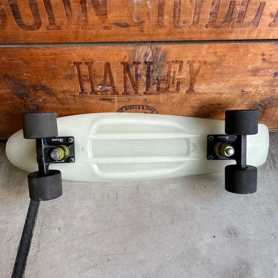 ペニー Penny スケートボード 蓄光デッキモデル キャスパー スケボー