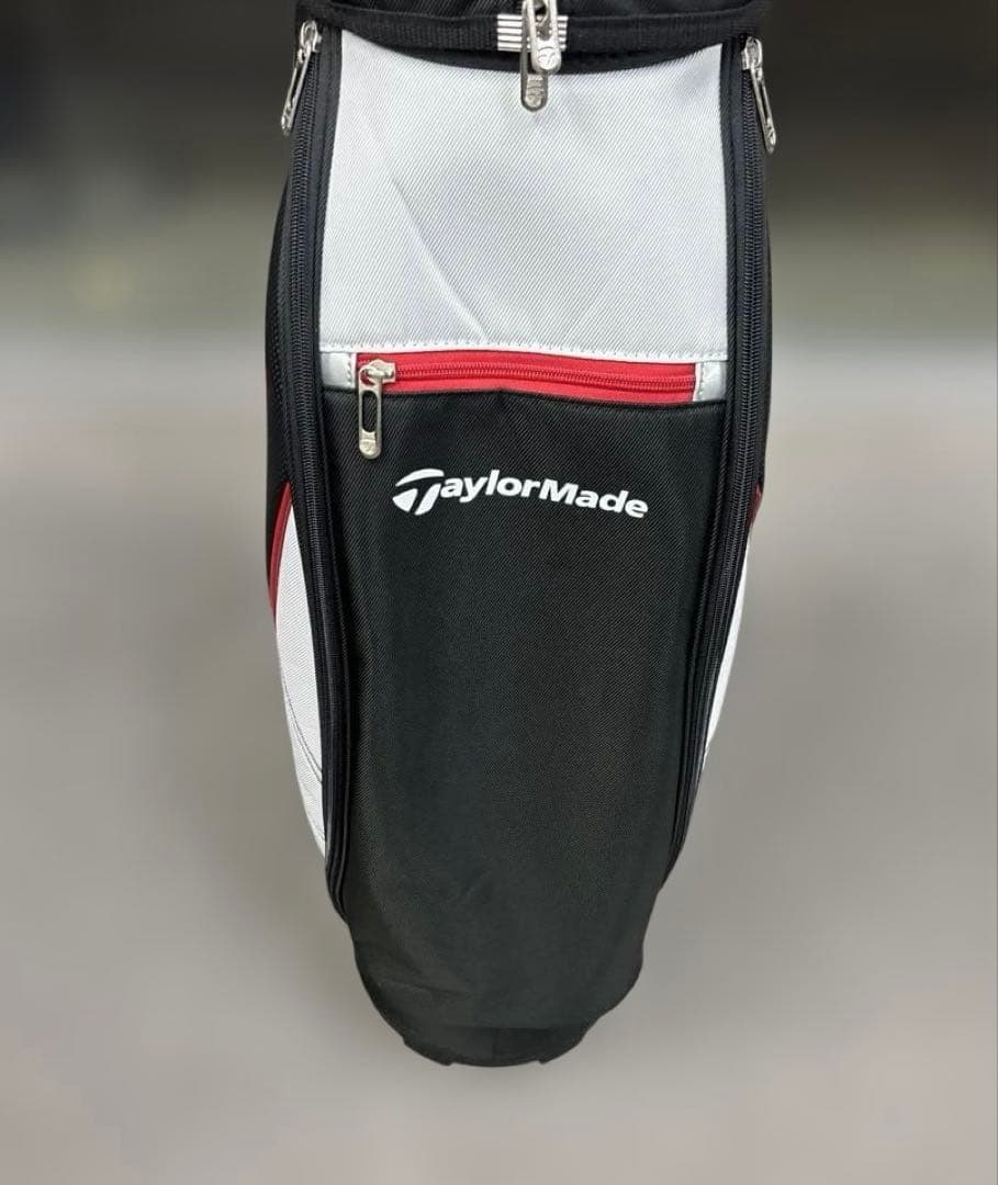 【最終値下】テーラーメイド　軽量　キャディバッグ 9インチ