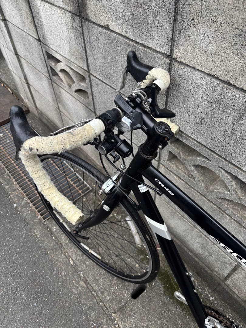 ロードバイク　中古品　大人用　黒色　埼玉県川口/東京都足立区のみ✴︎直接取引限定✴︎