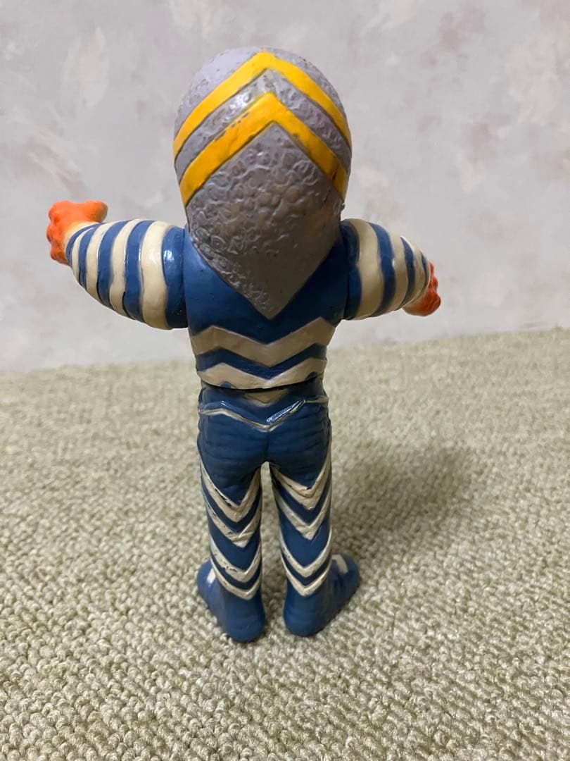 ウルトラマンシリーズ 怪獣フィギュア 9体セット 1980年代製