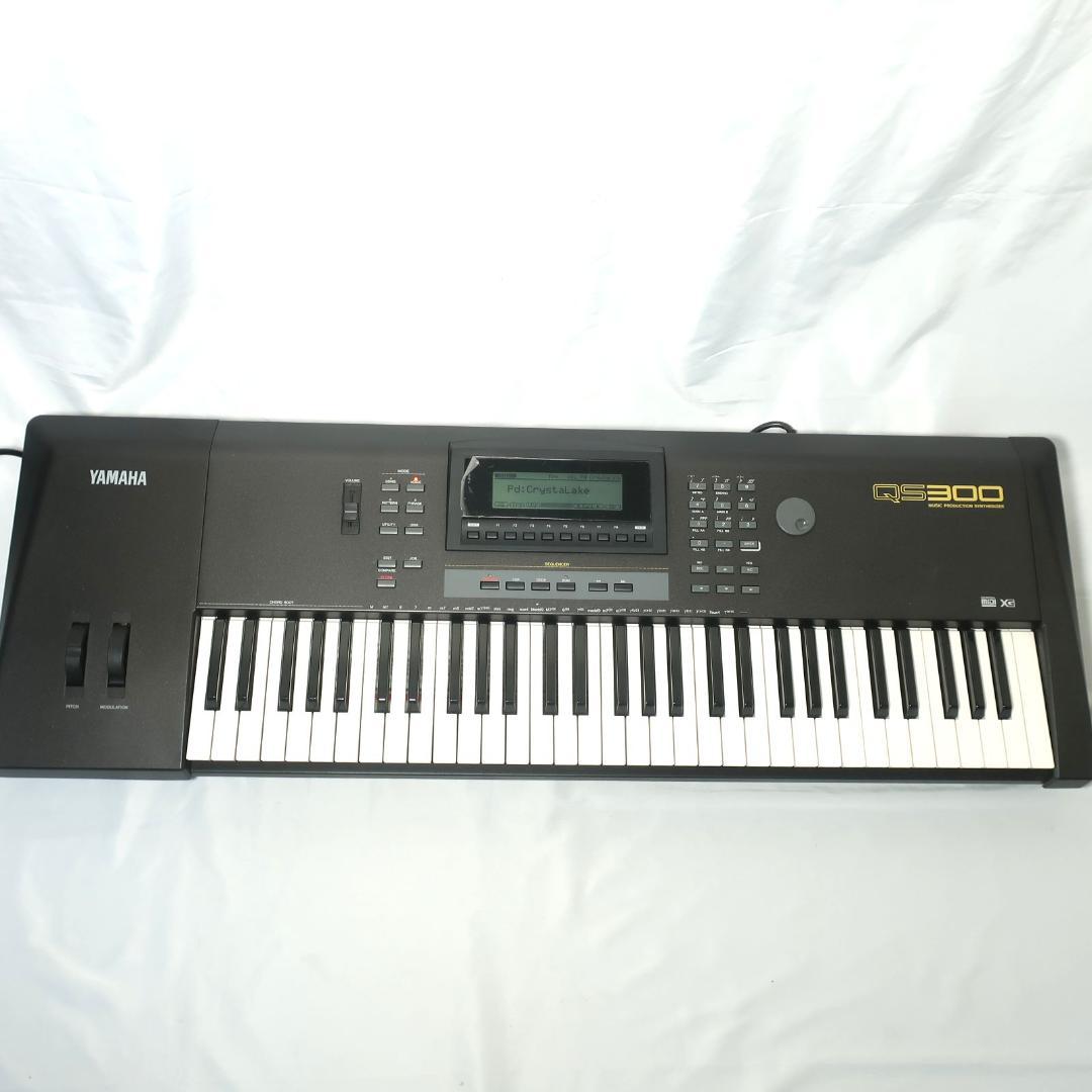 YAMAHA QS300 シンセサイザー 61鍵盤 浅倉大介監修