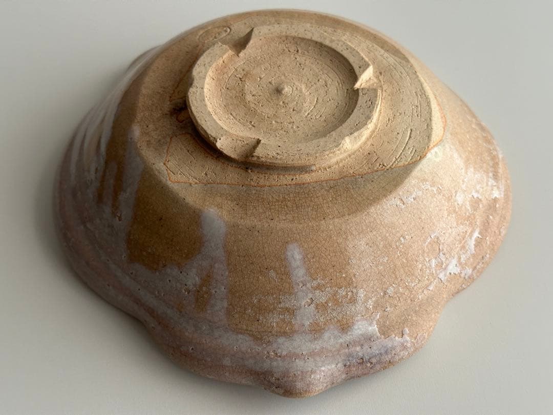 十代 坂高麗左衛門 萩 鉢 雪なだれの剥がれあり