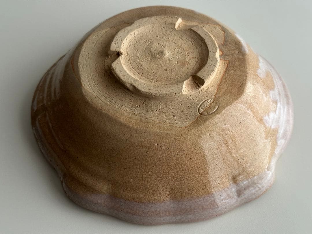 十代 坂高麗左衛門 萩 鉢 雪なだれの剥がれあり