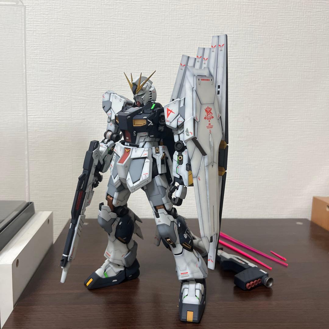 【ガンプラ完成品】MG νガンダム　ver.ka 全塗装