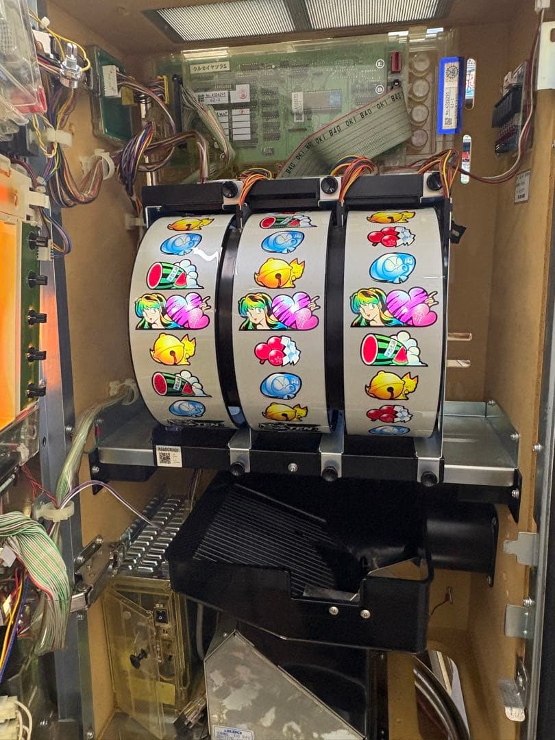 送料込み うる星やつらS パチスロ 実機 銀座 スロット リールランプLED