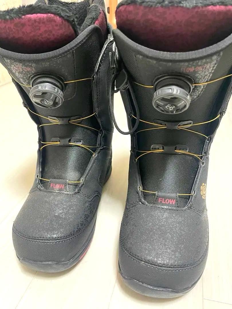 FLOW ONYX BOA ダイヤル　スノーボード ブーツ　ピンク　ブラック