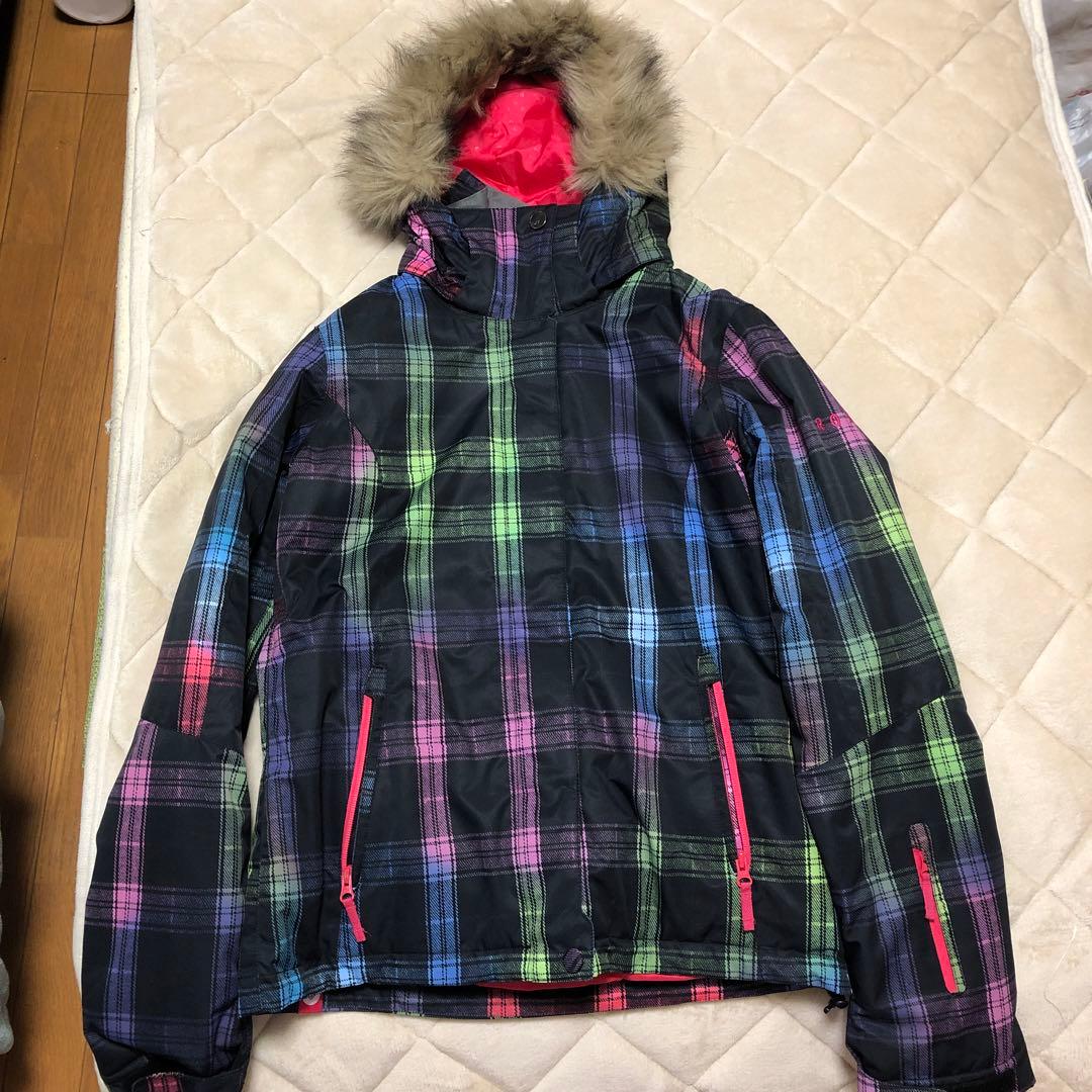 10000円→8000円 お値下げしました【ROXY】スキーウェア スノボウェア
