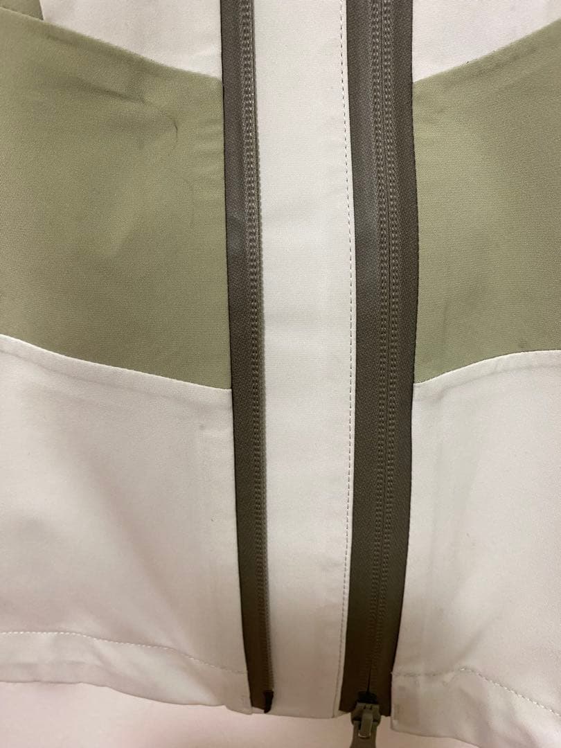 2024デサントスキーウェア　上下セット　アルペンスキー　基礎スキー