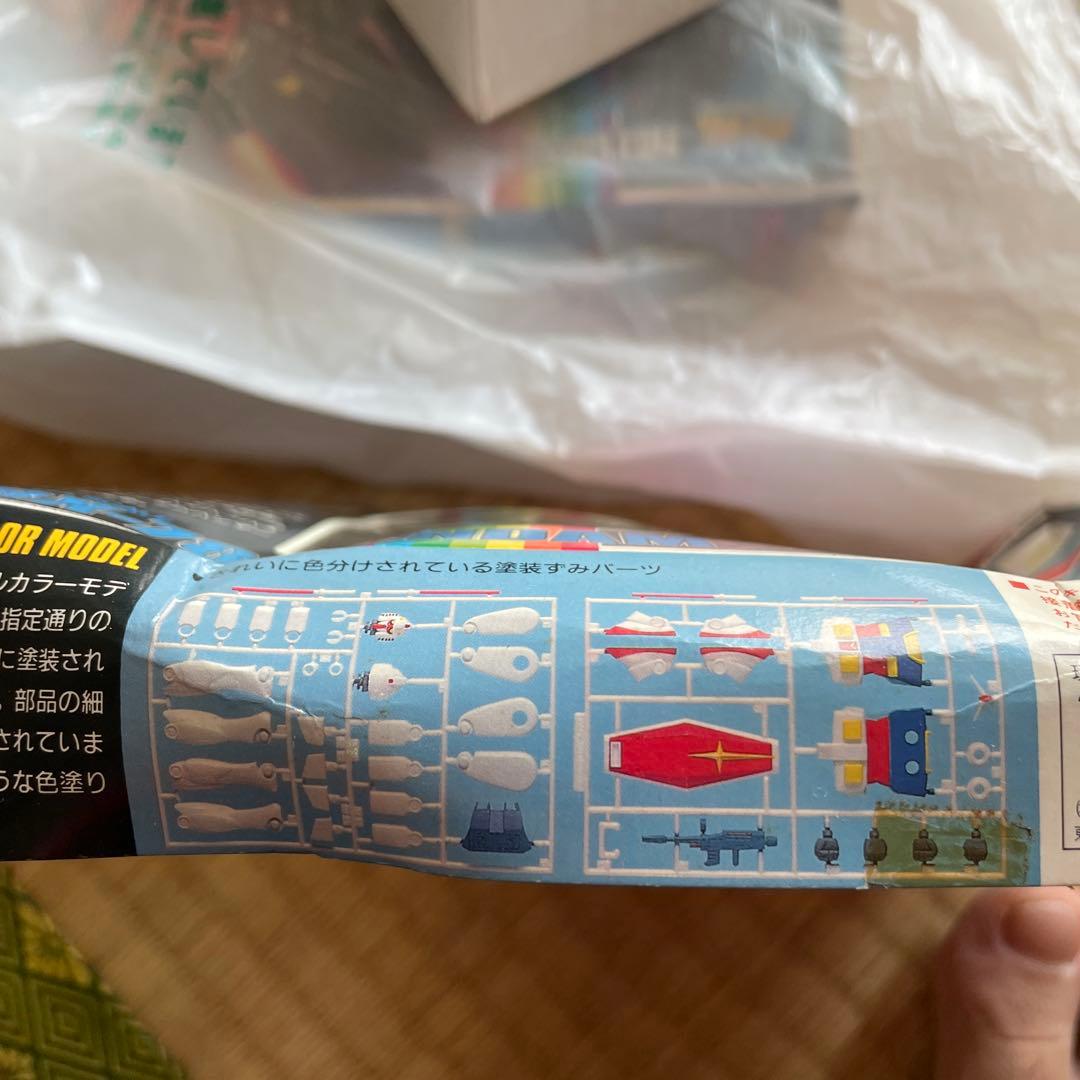 RX-78 GUNDAM 1/144 フルカラーモデル