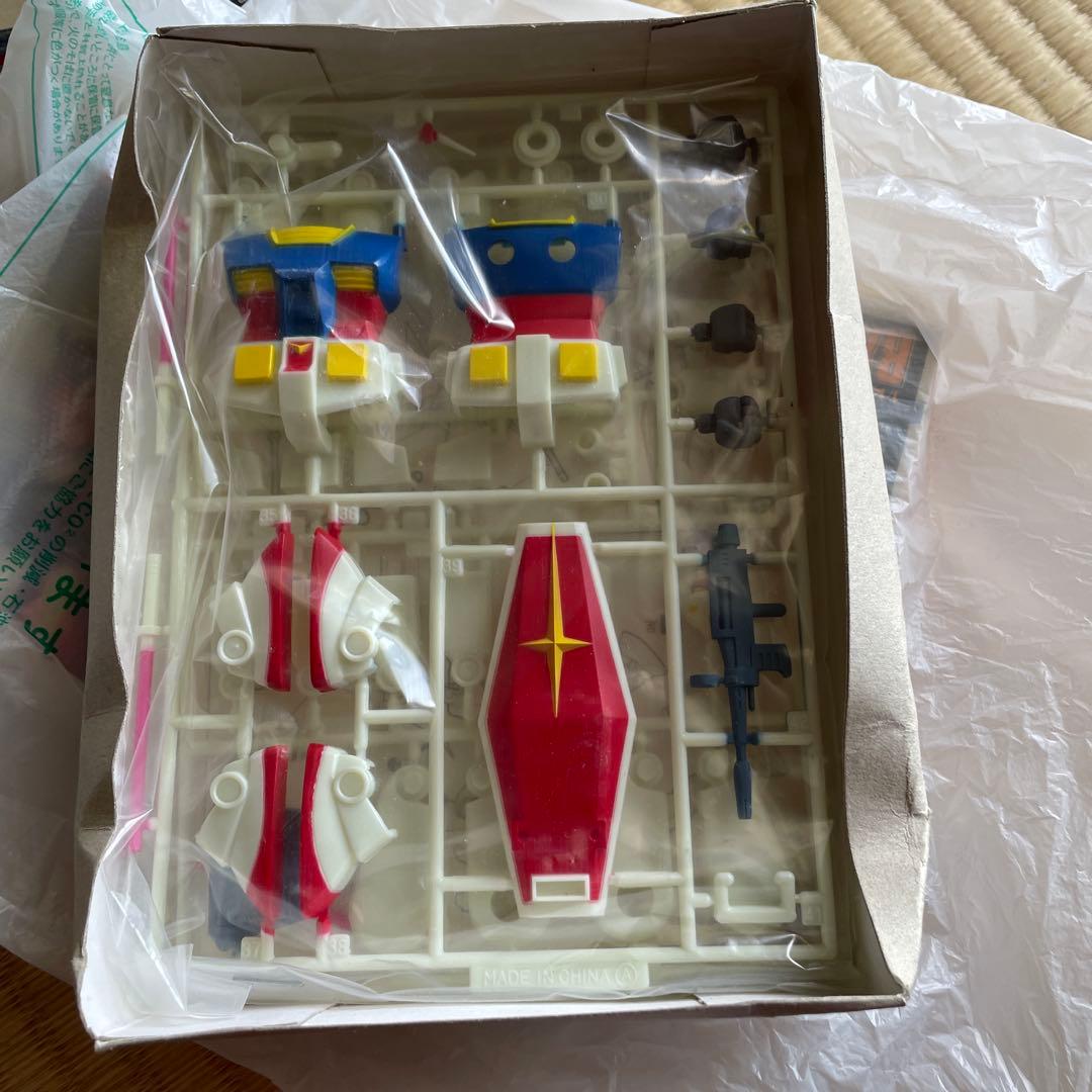 RX-78 GUNDAM 1/144 フルカラーモデル