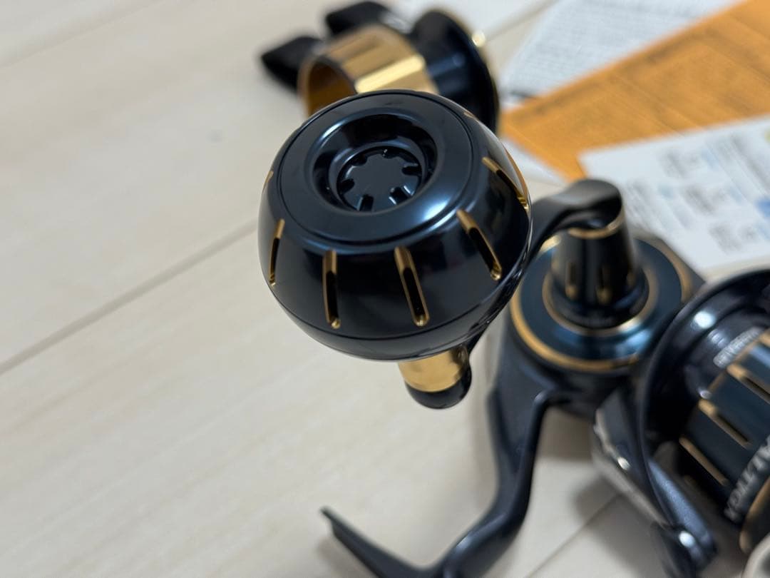 23 SALTIGA 5000 XH 新品未使用 SLP替えスプール付き！