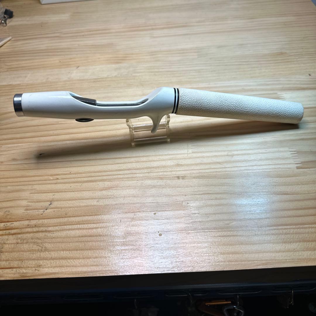 オールドフジグリップ　ホワイトストレートグリップ　レア