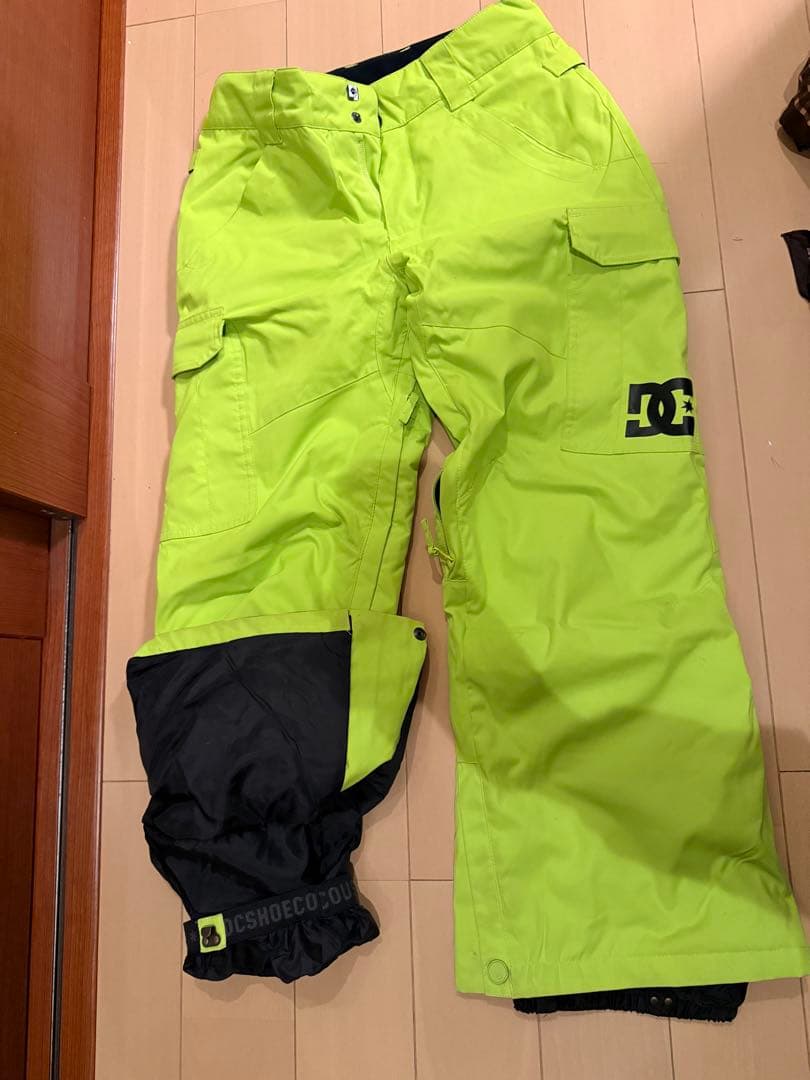 DC 子ども用スノーボードウェアセット