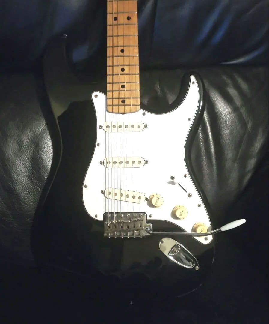 ギター Fender Japan ST-STD