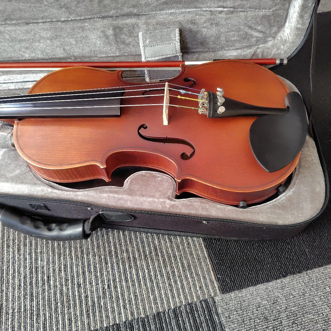ハルシュタット4/4バイオリン本体 ケース付き初心者用