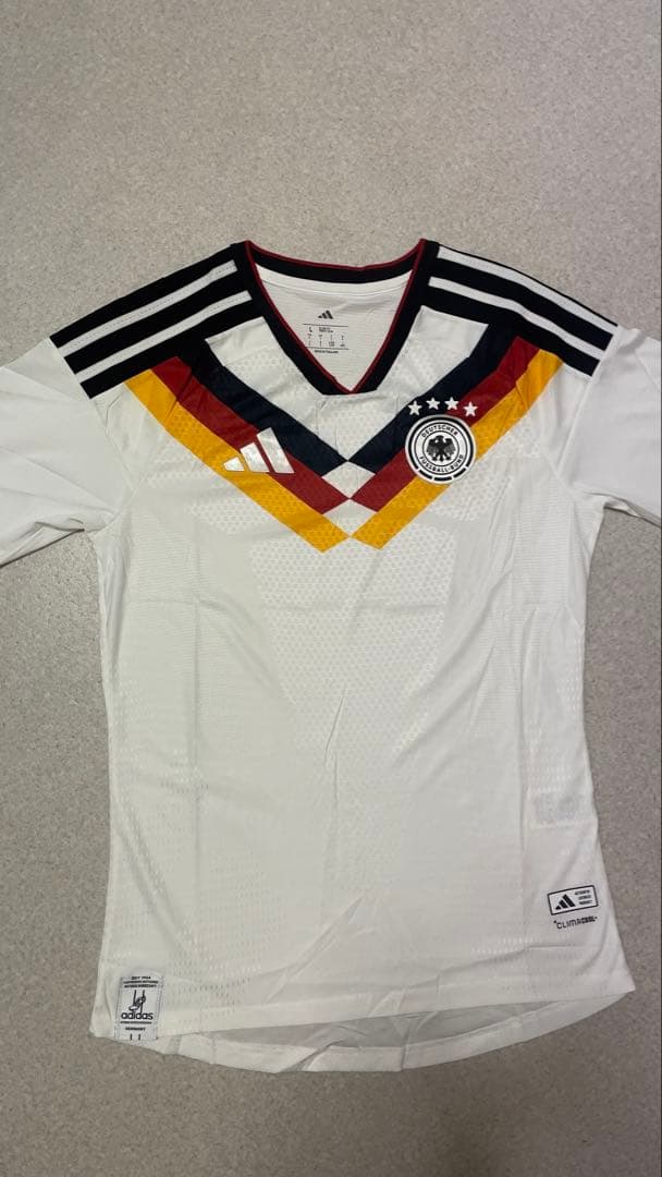 adidas ドイツ代表 長袖シャツ