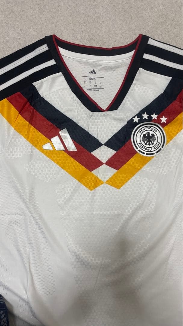 adidas ドイツ代表 長袖シャツ