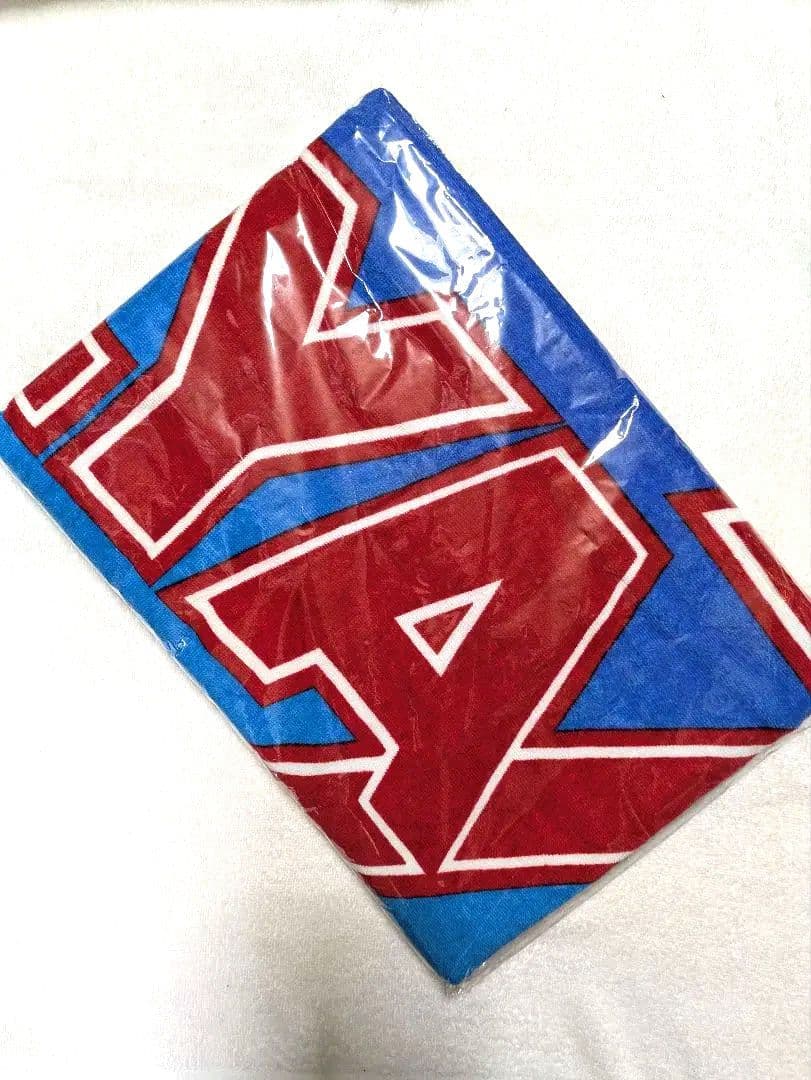 矢沢永吉　スペシャルビーチタオルYAZAWA　(ロゴ)グラデーション