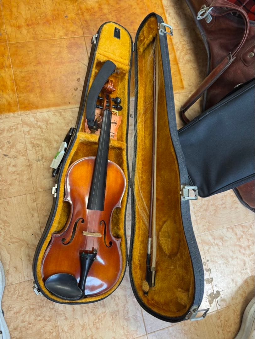 K303 SUZUKI No.240 4/4 フルサイズ バイオリン 弦楽器
