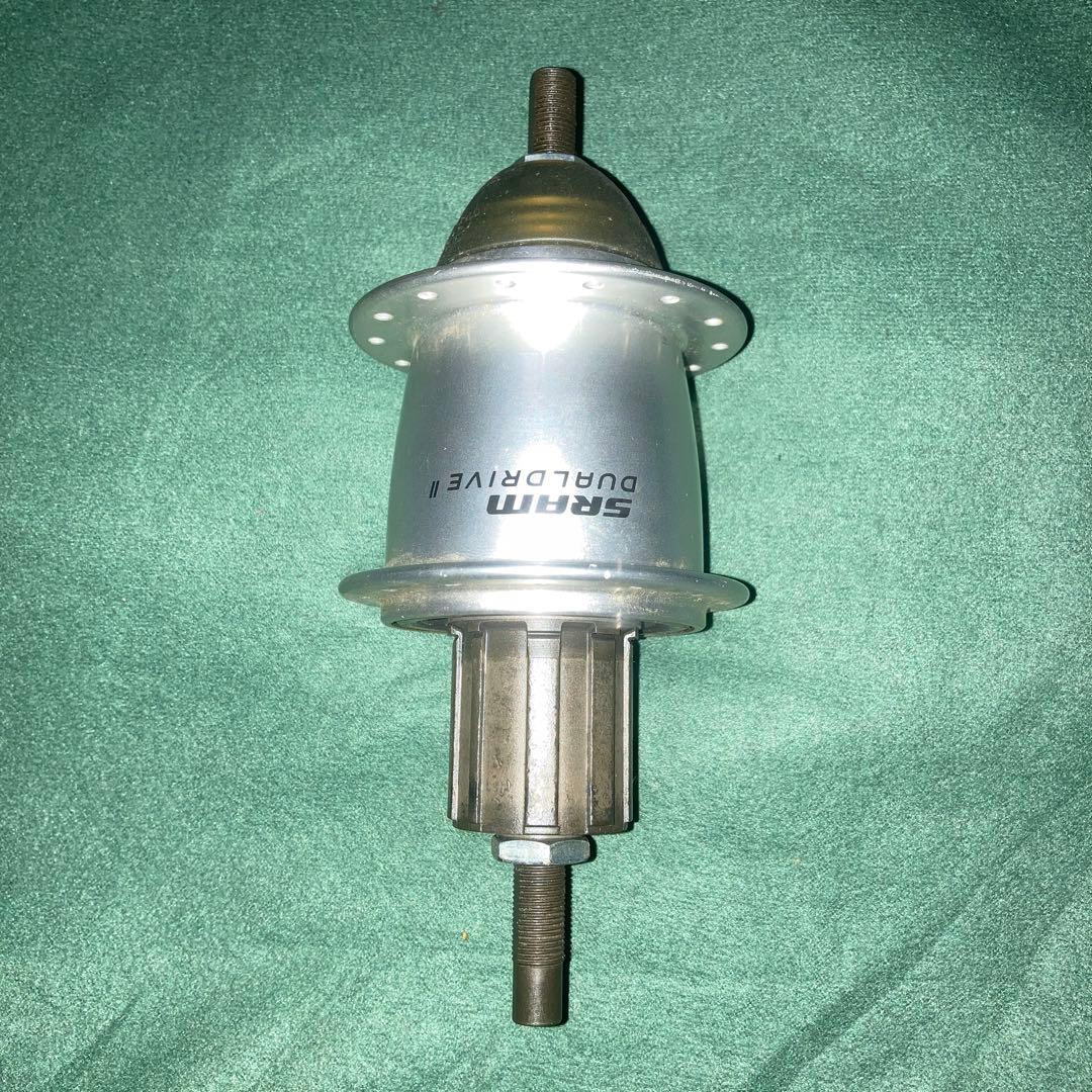 ハブ　SRAMデュアルドライブ2 DUAL DRIVE Ⅱ 135OLD 28H