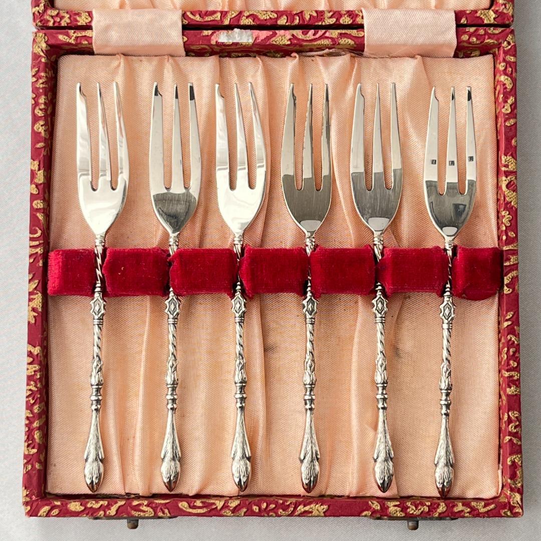 【ドイツ】 ケーキフォーク 6本 【シルバープレート】金彩風ケース