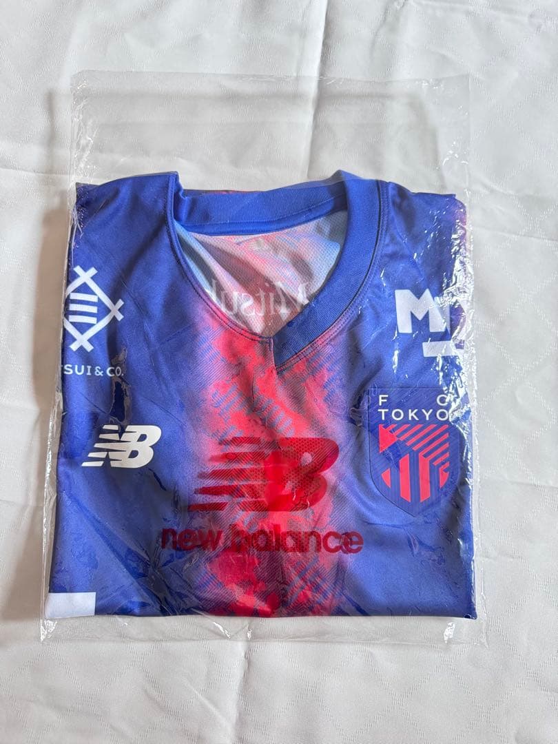 【未使用】FC東京 2024 直筆サイン入り　レプリカ　ユニフォーム