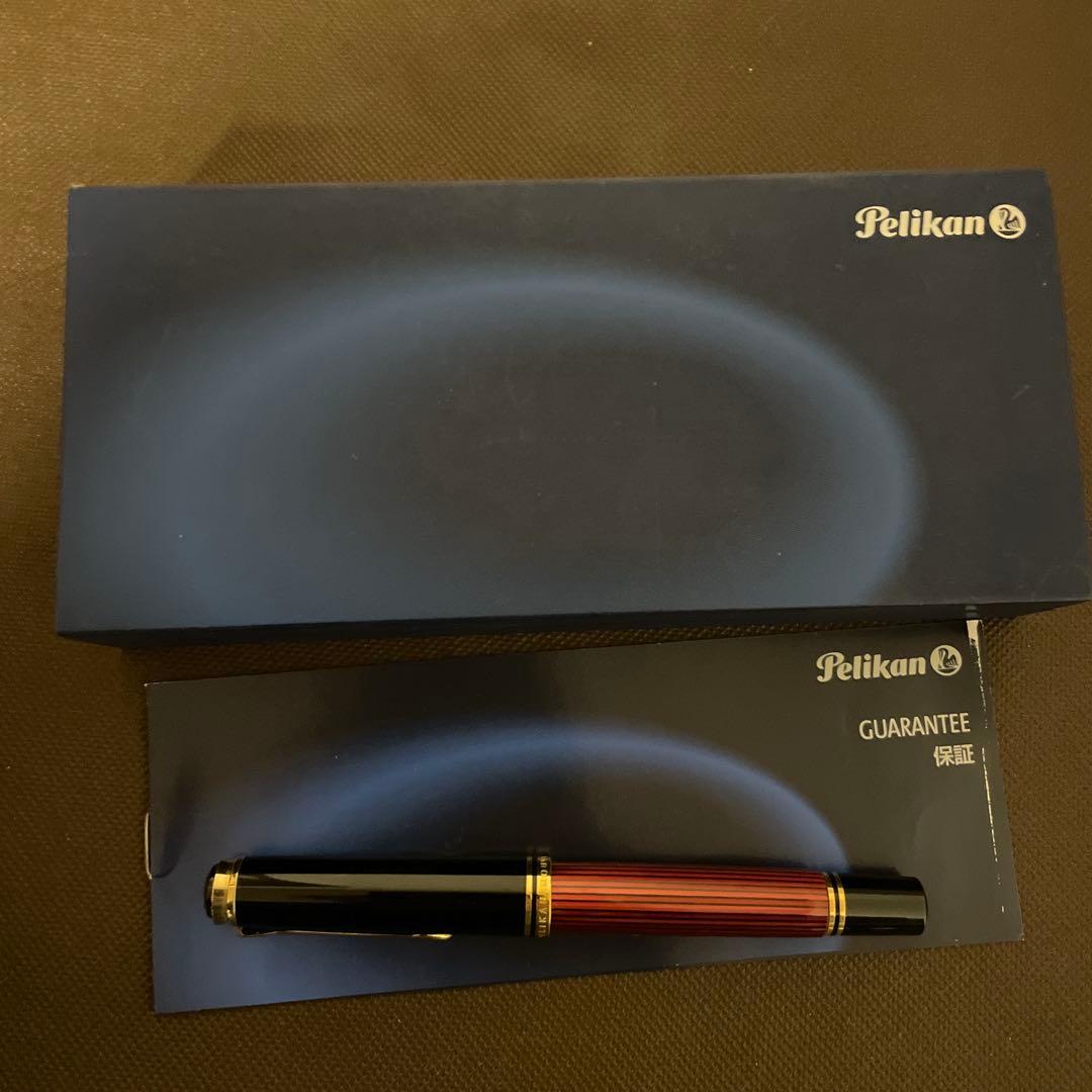 お*ん様 Pelikan 万年筆 黒と赤 未使用