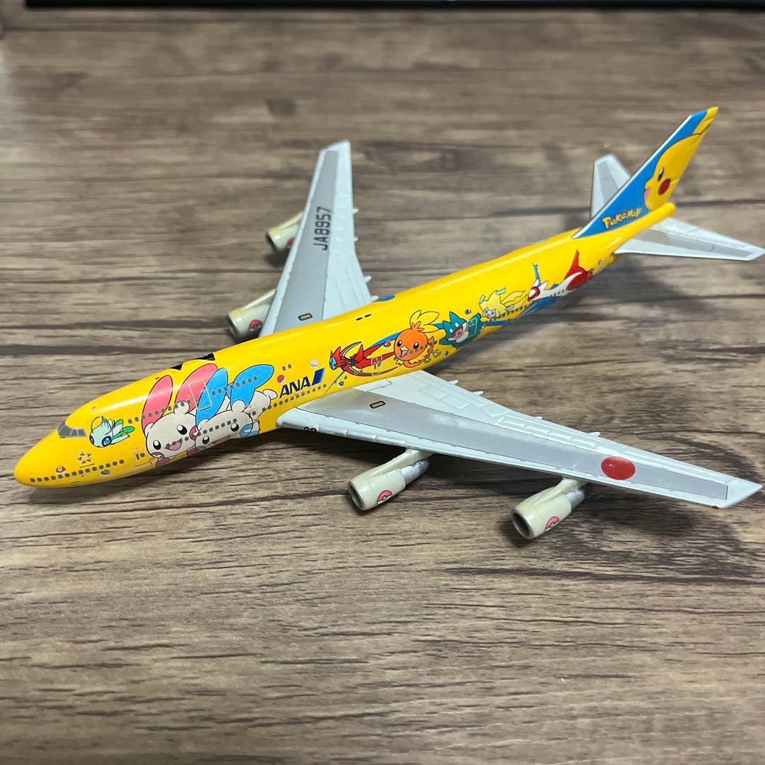 ANA ボーイング747-400　ピカチュウジャンボ　1/400