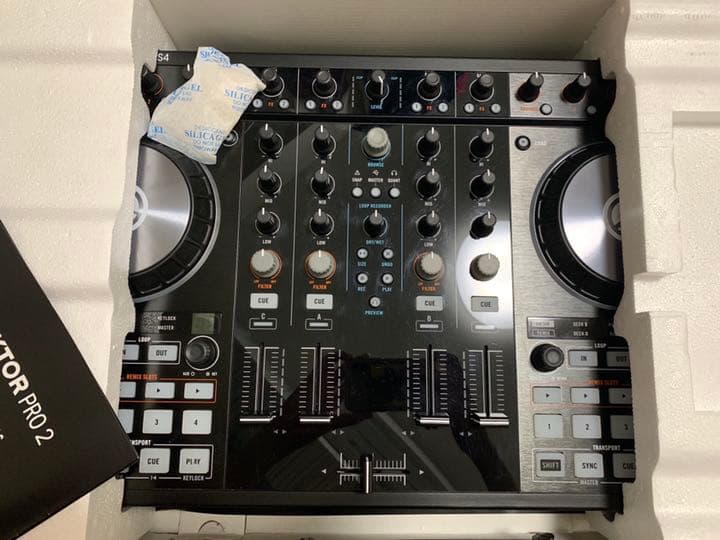 DJ機材 Traktor Kontrol S4 MK2