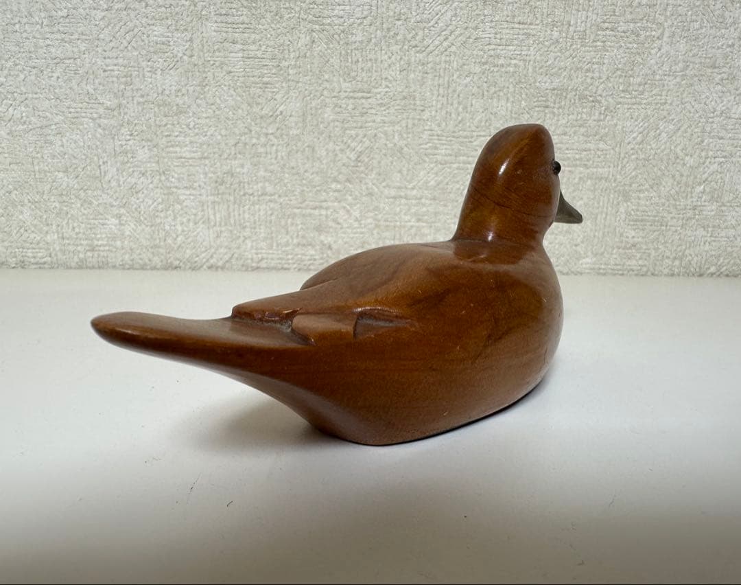 縁起物 天然木 子鴨 カルガモ 鳥 木彫り置物 カモ 鴨 小鴨 水鳥 バード