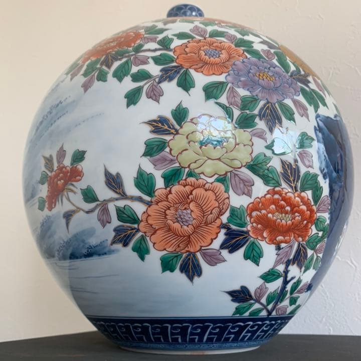 玄輝陶房　有田焼 名匠　村上玄輝　作　孔雀絵　花瓶　壷　オブジェ