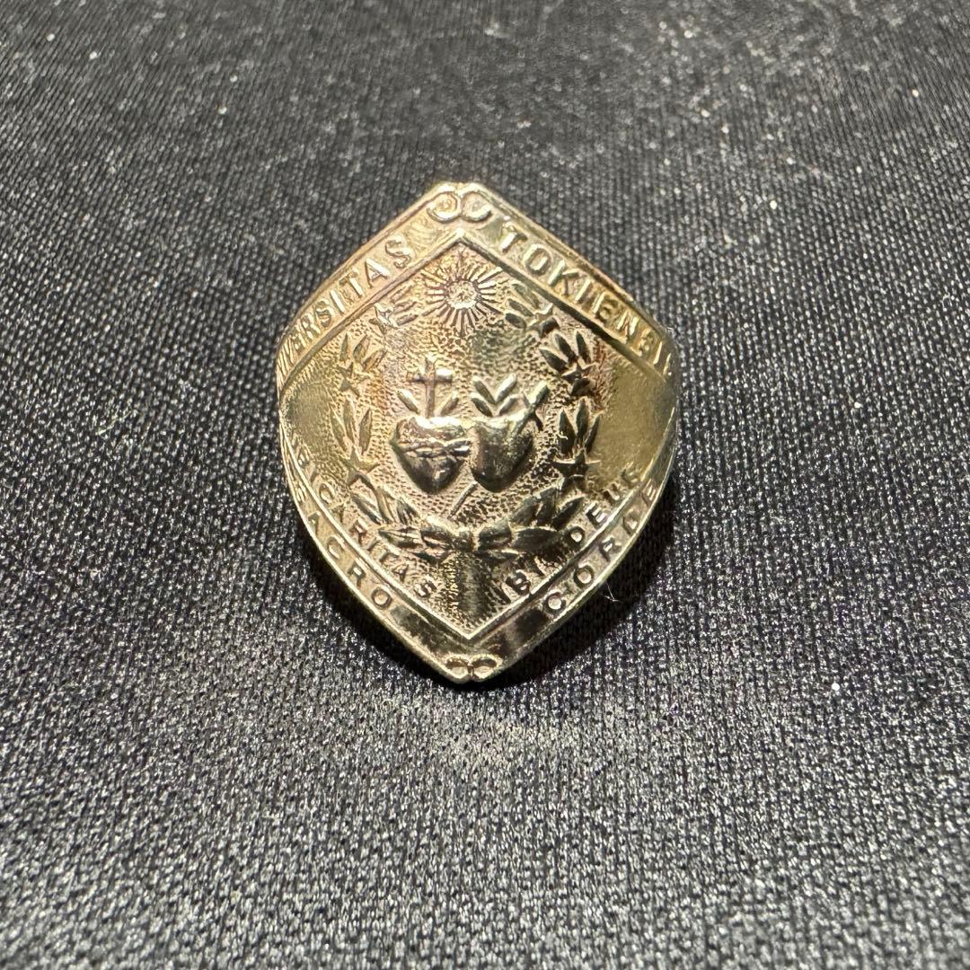 聖心女子学院 聖心女子大学 校章　SILVER バッジ　リング　バッチ　ブローチ