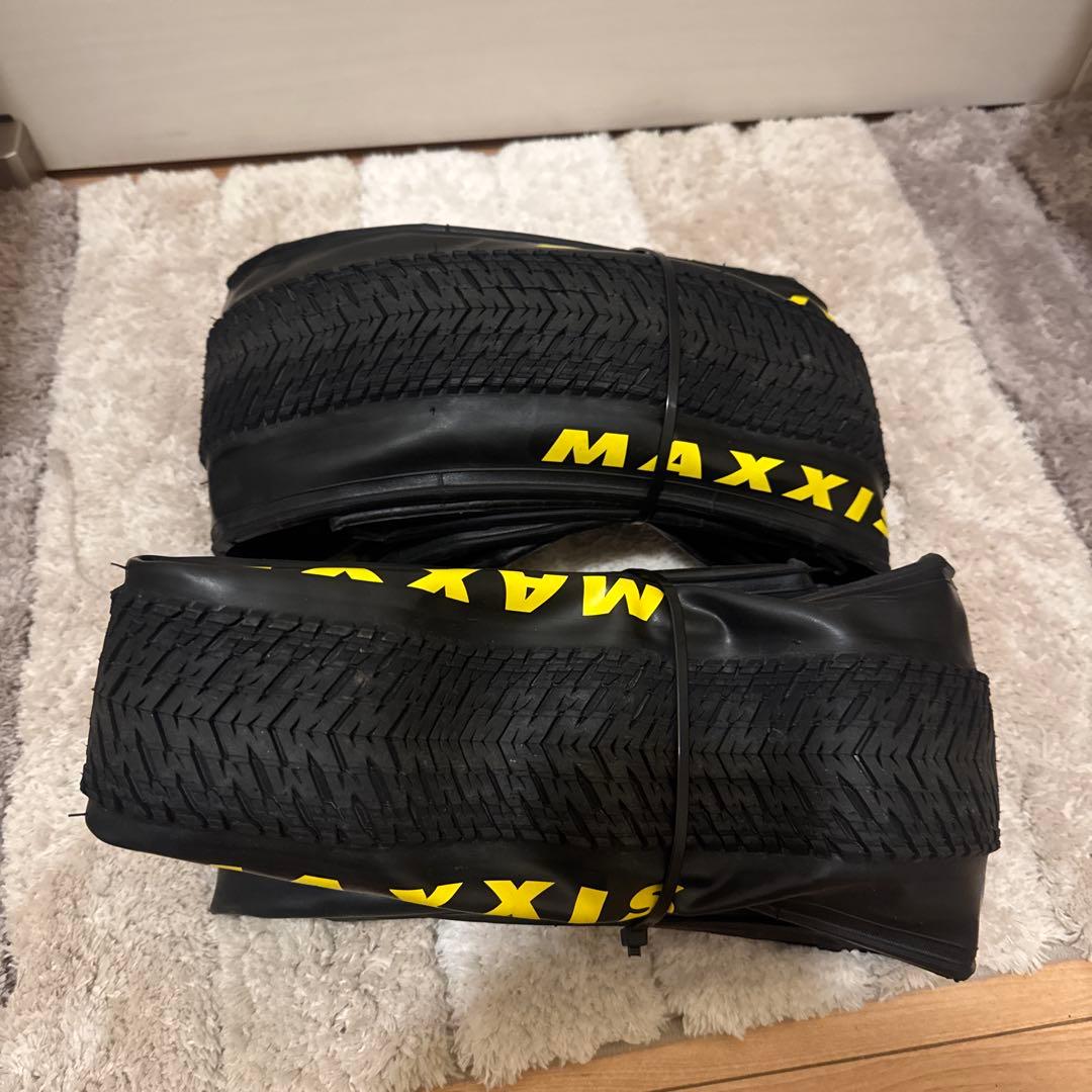MAXXIS DTH 26×2.3 black（2本セット）