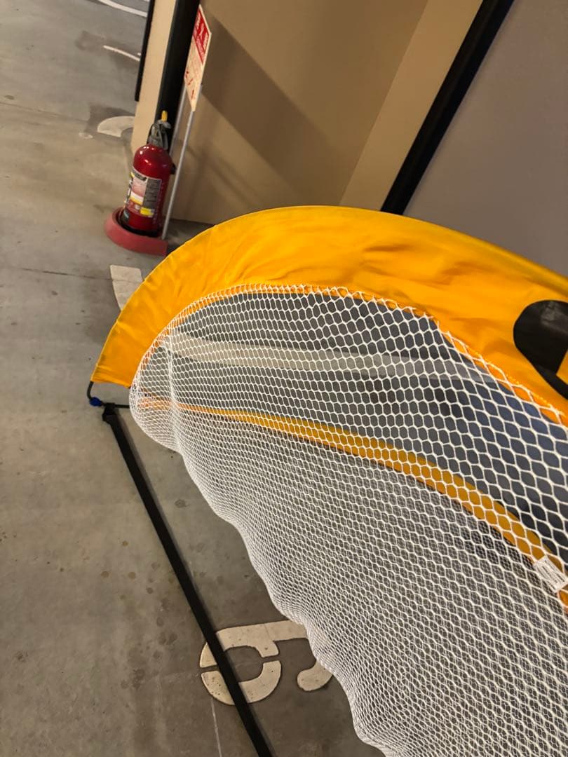 サッカーゴール　折りたたみ　PUGG