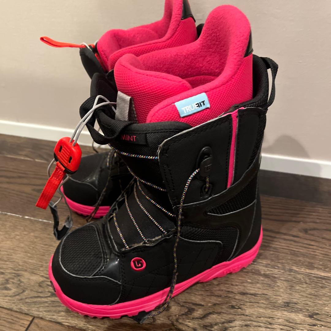 Burtonスノーボードブーツ ブラック/ピンク