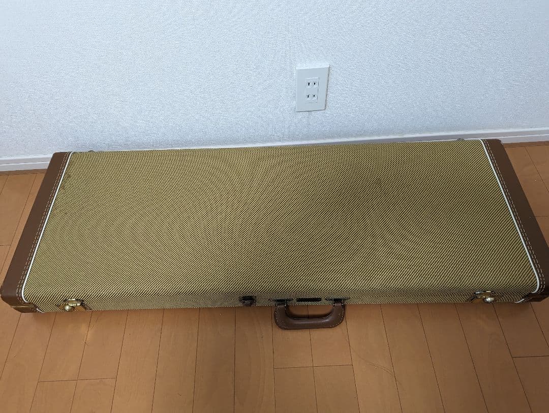 Fender American Vintage ストラトキャスター57 白