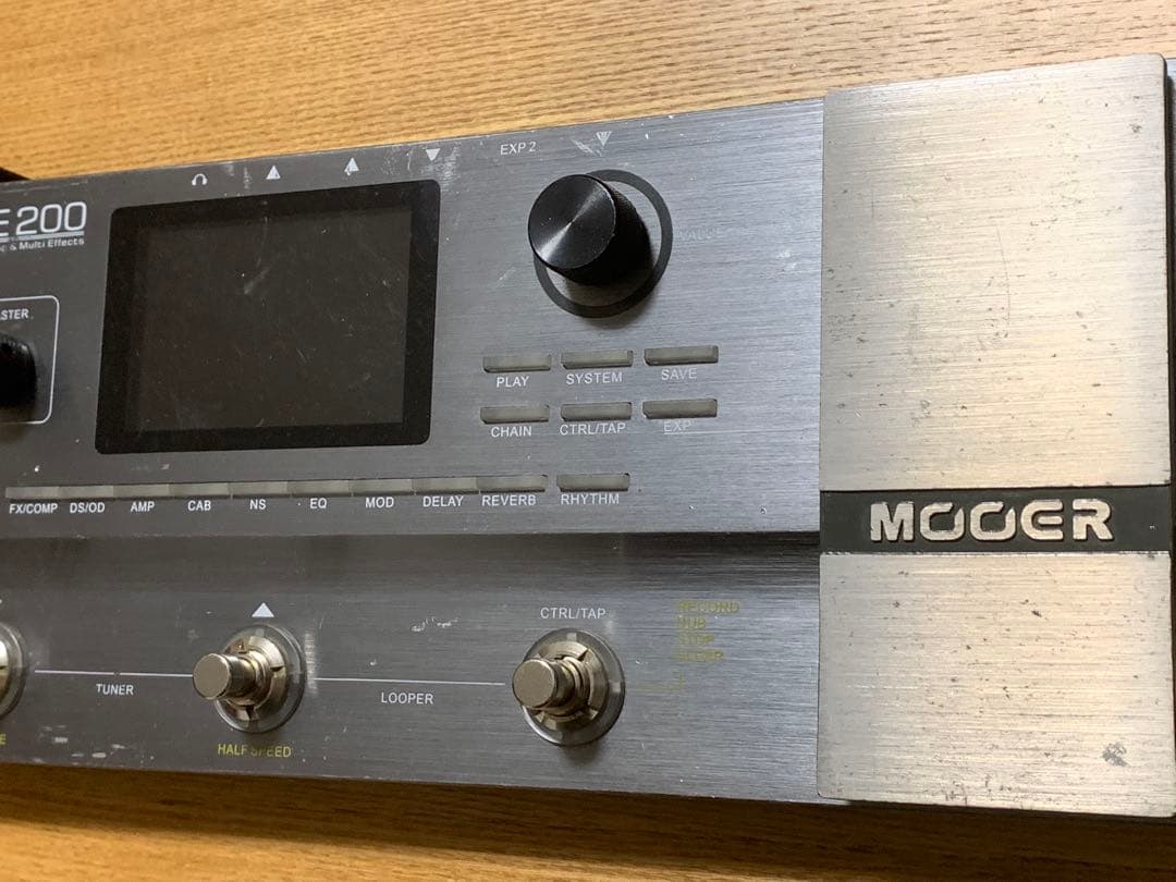 ギター Mooer GE200