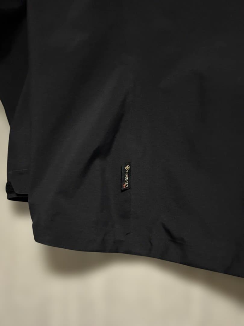 フェニックススキーウエア（シェル/ゴアテックス）