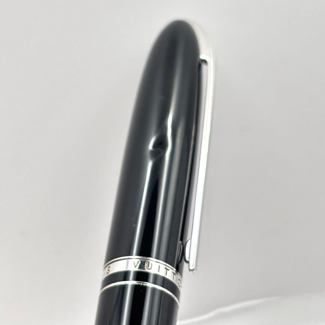 ルイヴィトン ドッグ ドゥーブル ツイスト式 ボールペン ブラック × シルバー