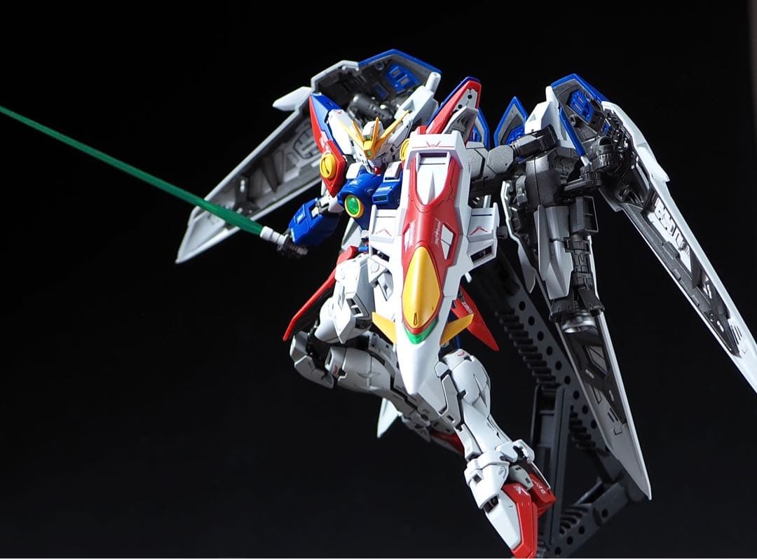 RG ウイングガンダムゼロ 全塗装　完成品　ガンダウイングガンダム　3作目