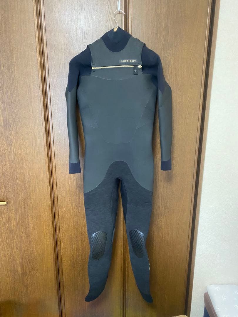 AIRTIGHTウェットスーツ Lサイズ