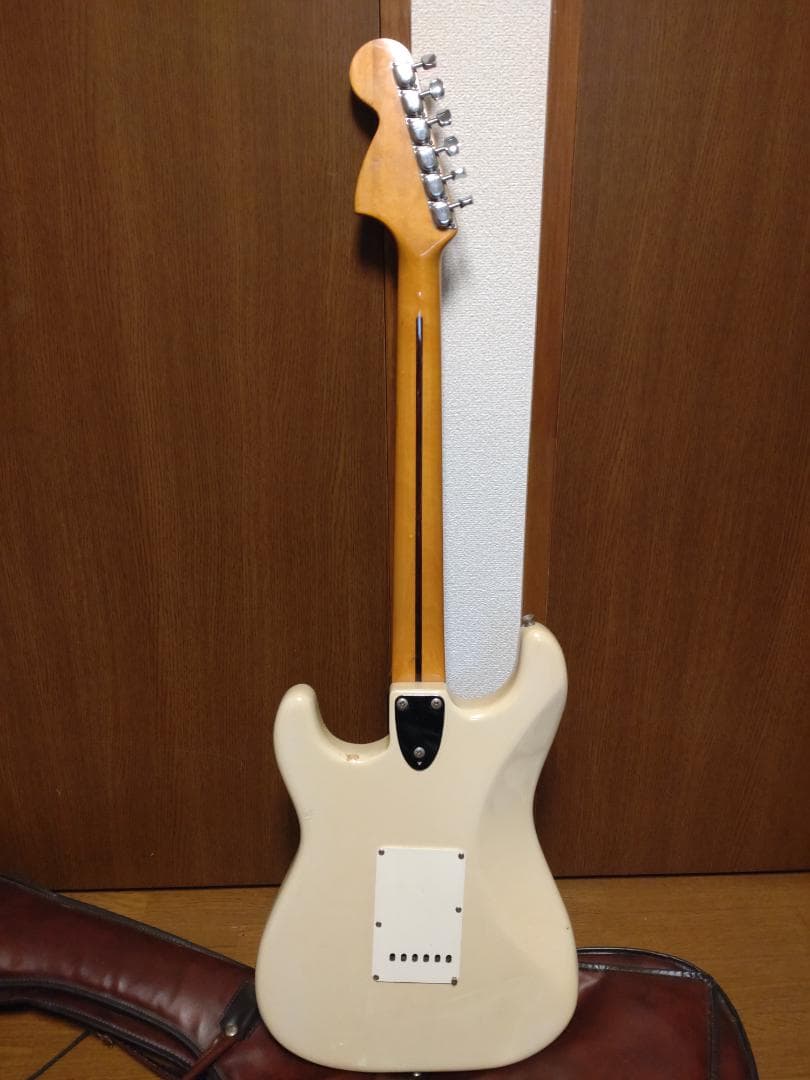 Tokai Silver star 900 ギターケース付き